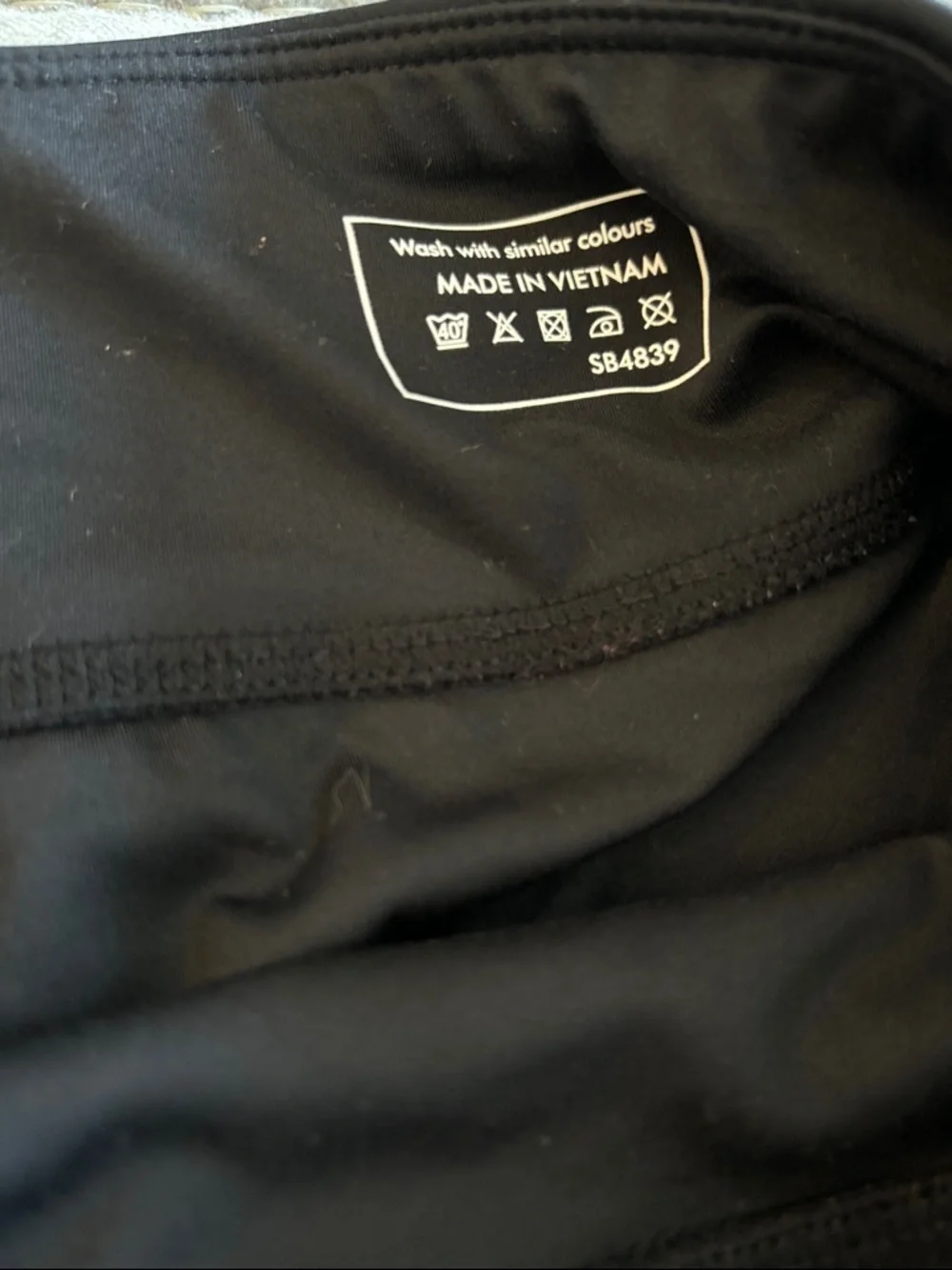 Sweaty Betty Black High-Rise Bike Shorts - Picture 5 of 7